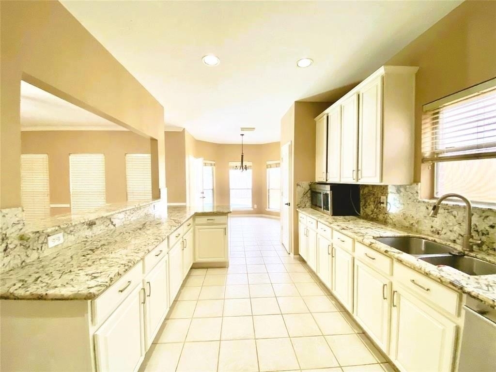21523 Santa Clara Drive - Photo 12