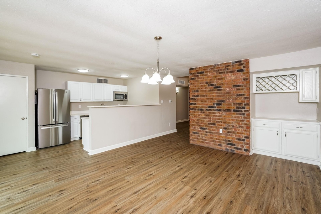 17611 Ranch Country Road - Photo 4