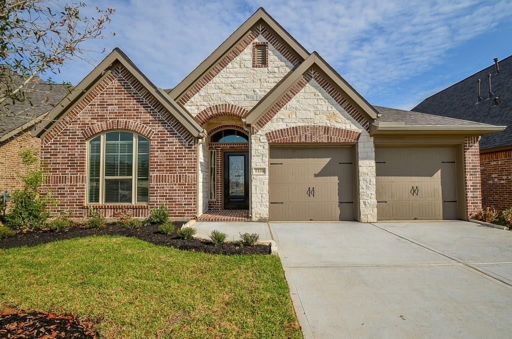 1326 Watercrest Park Lane - Photo 0