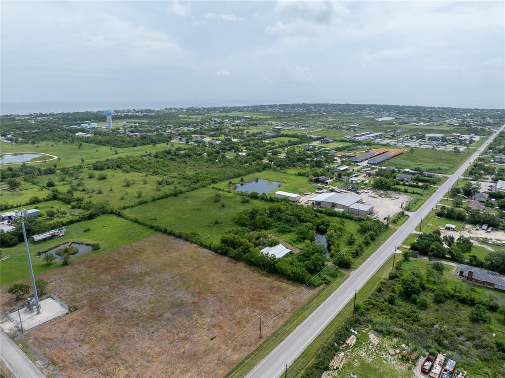 2454 Fm-517 - Photo 10