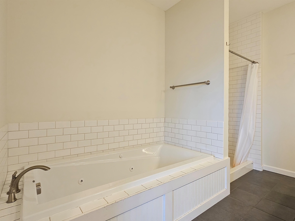 252 N Jefferson - Photo 10