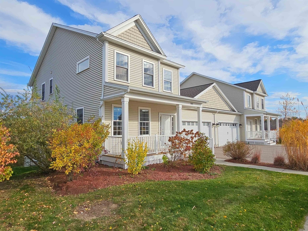 252 N Jefferson - Photo 0