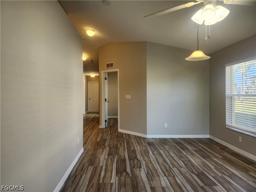 527 Hancock Bridge Parkway - Photo 14