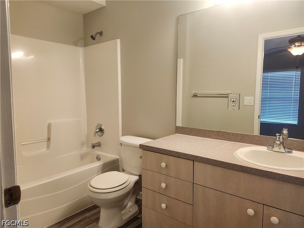 527 Hancock Bridge Parkway - Photo 13