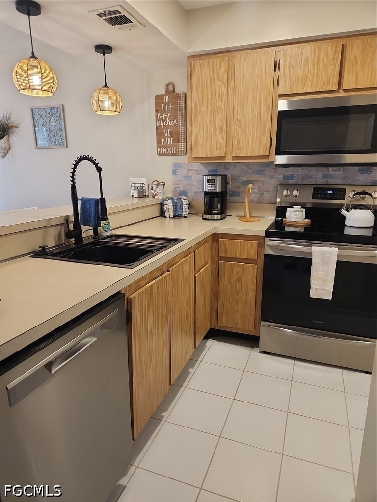1064 Villa Drive - Photo 7
