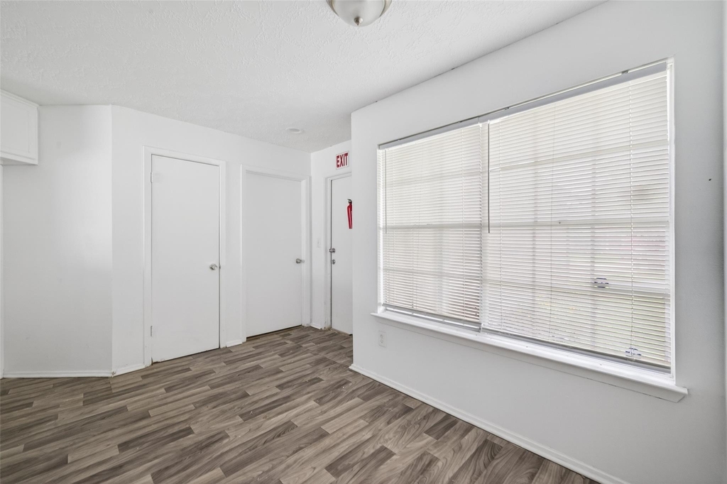 8203 Lone Quail Drive - Photo 13