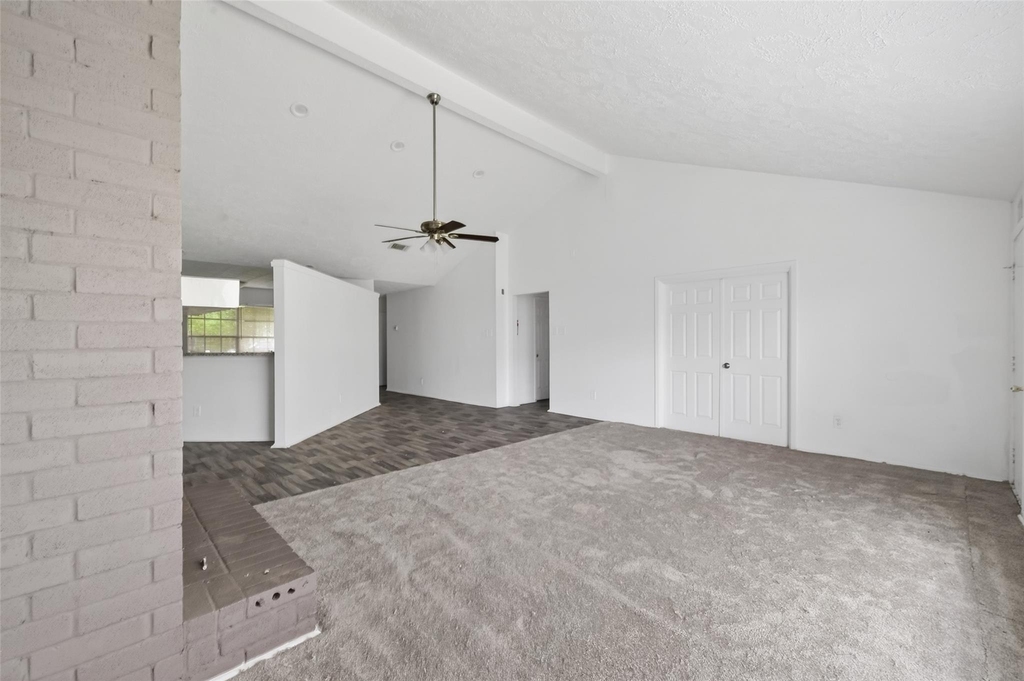 8203 Lone Quail Drive - Photo 9