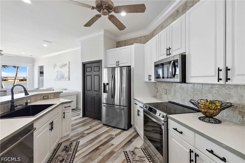 2202 Grove Drive - Photo 14