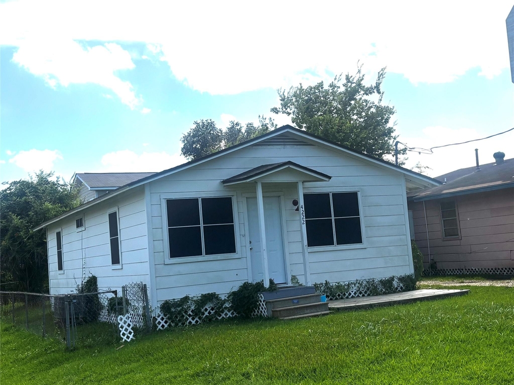4222 Sevan Street - Photo 0