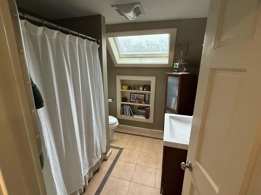 808 South End - Photo 33