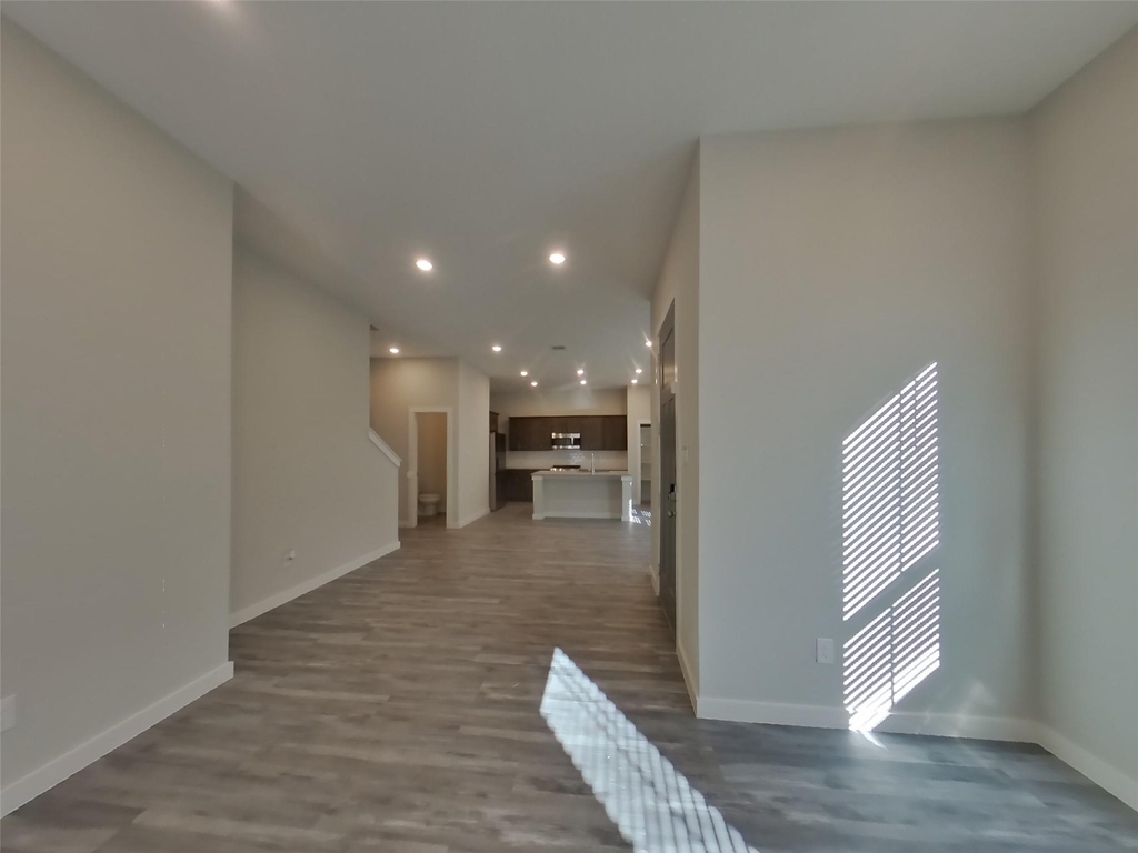 4918 San Fabiano Court - Photo 2
