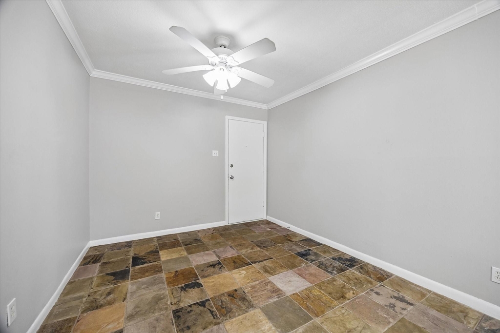 3618 Garrott Street - Photo 4