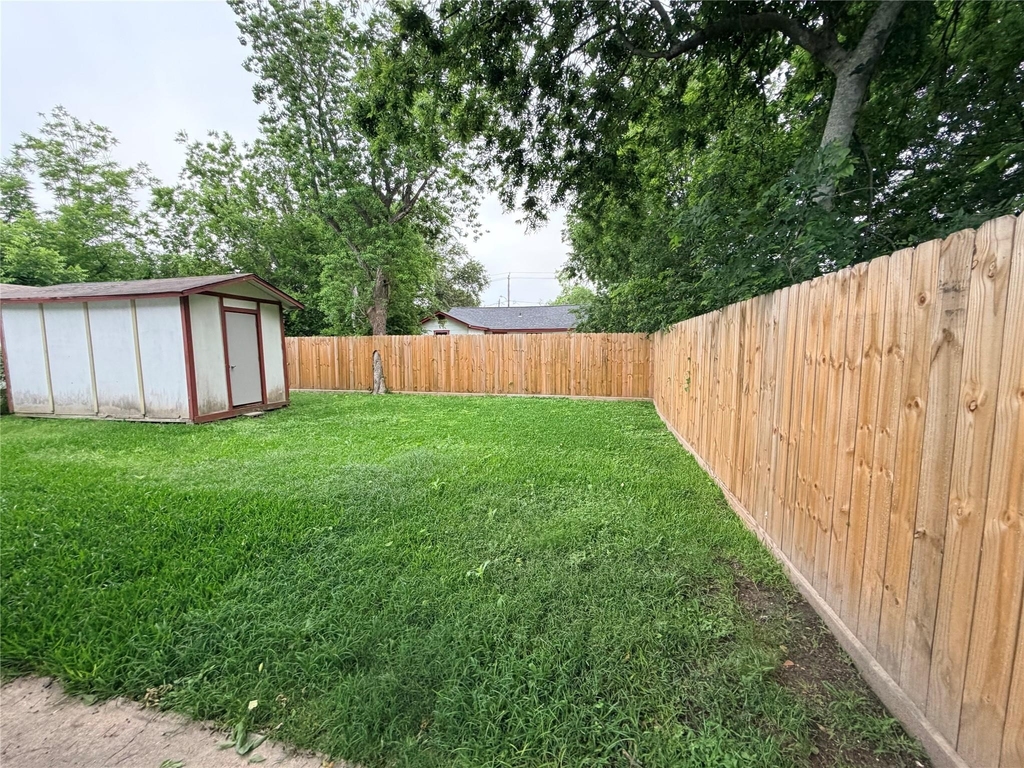 4103 Delhi Street - Photo 5