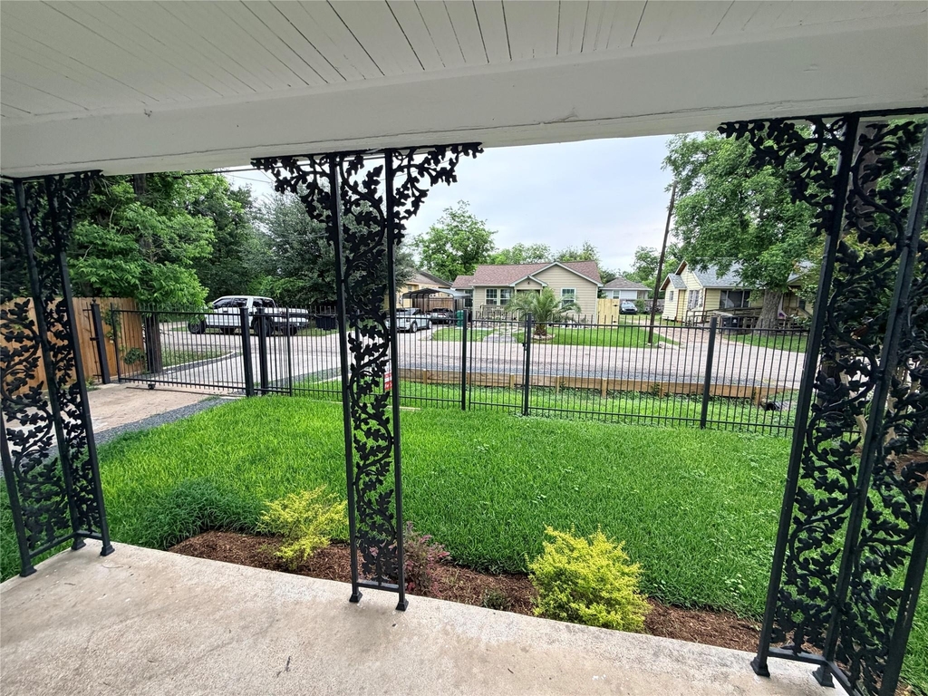4103 Delhi Street - Photo 4