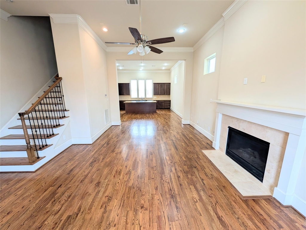 226 E 28th Street - Photo 15
