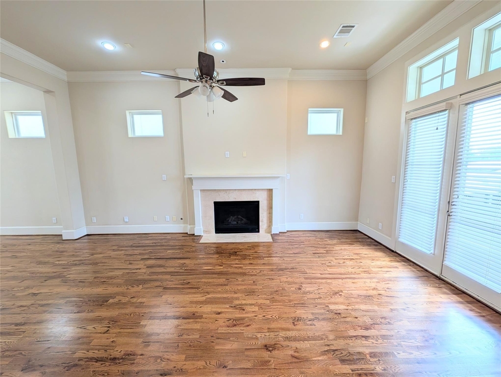 226 E 28th Street - Photo 13