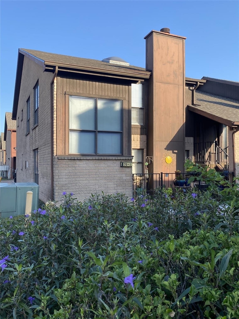 70 Evanston Street - Photo 0
