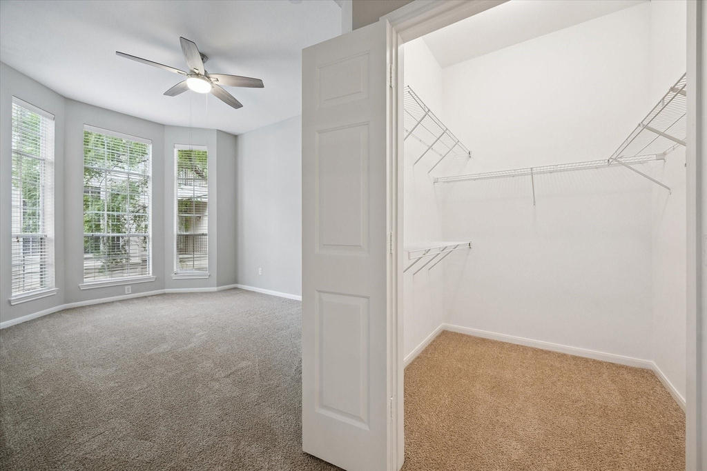 5353 Memorial Drive - Photo 7