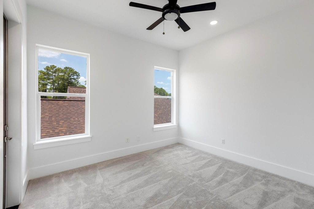114 Bentwood Dr - Photo 23