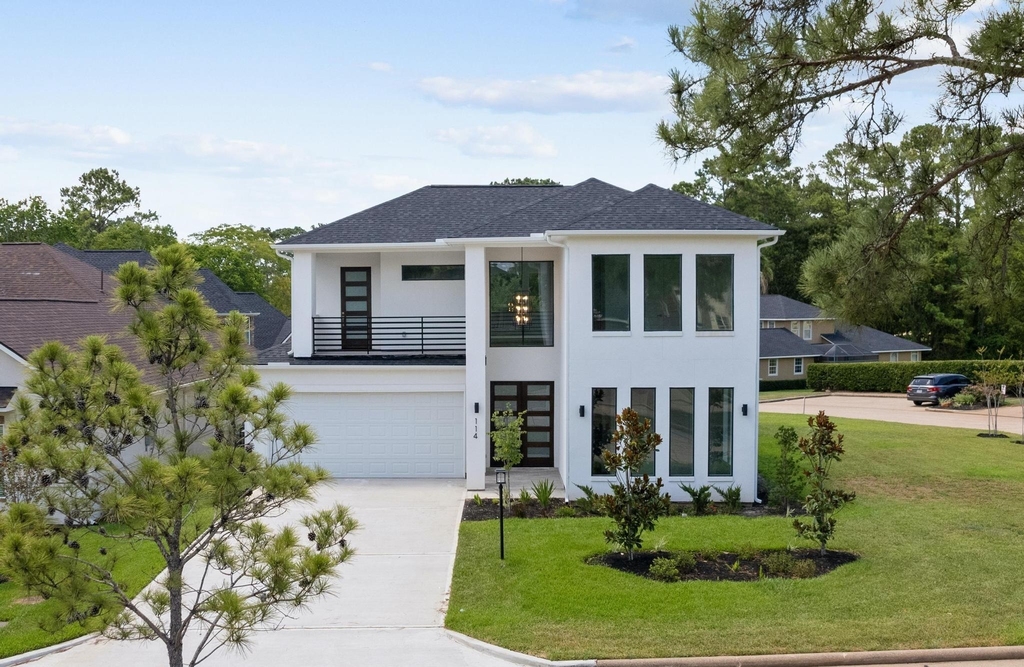 114 Bentwood Dr - Photo 0