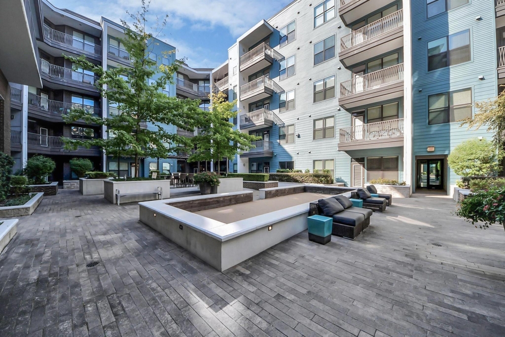 5454 Washington St Avenue - Photo 40
