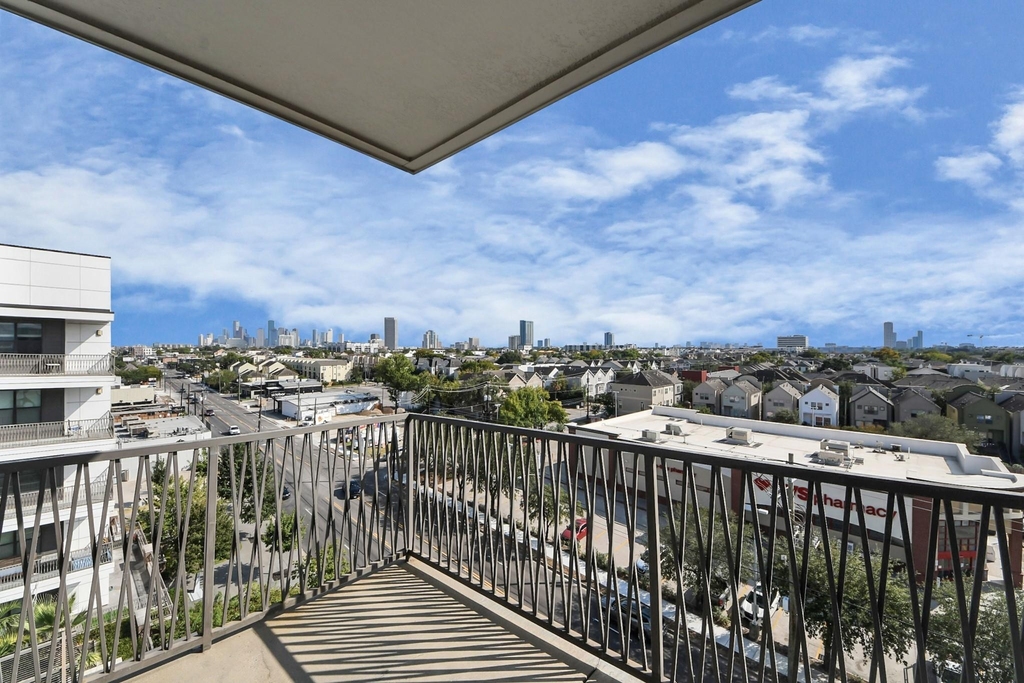 5454 Washington St Avenue - Photo 28