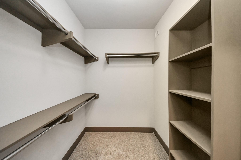 5454 Washington St Avenue - Photo 25