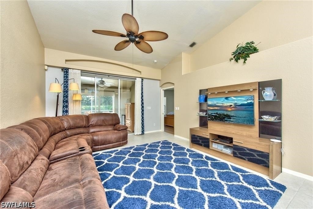8207 Ibis Cove Circle - Photo 2