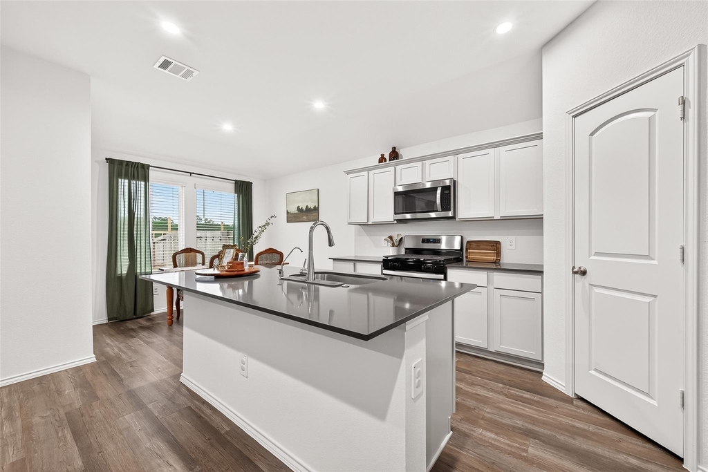 40310 Bermuda Ivy Street - Photo 11
