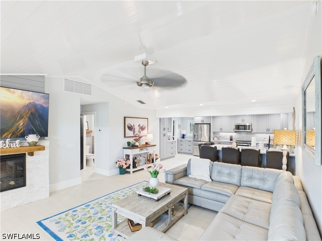 3650 Sunset Boulevard - Photo 10