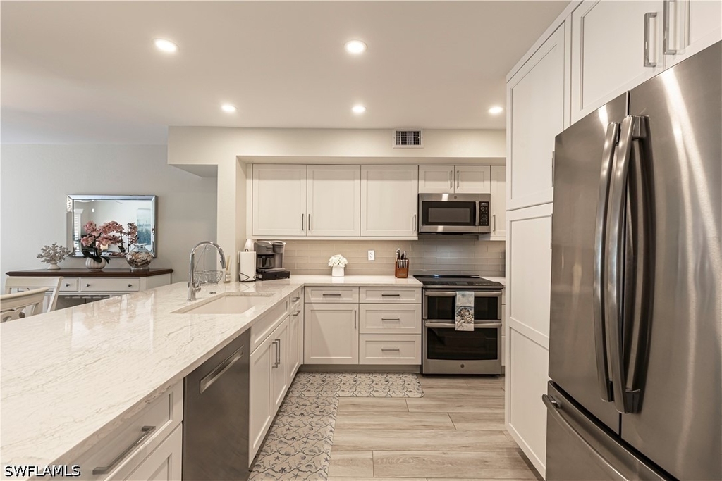 833 Meadowland Drive - Photo 6