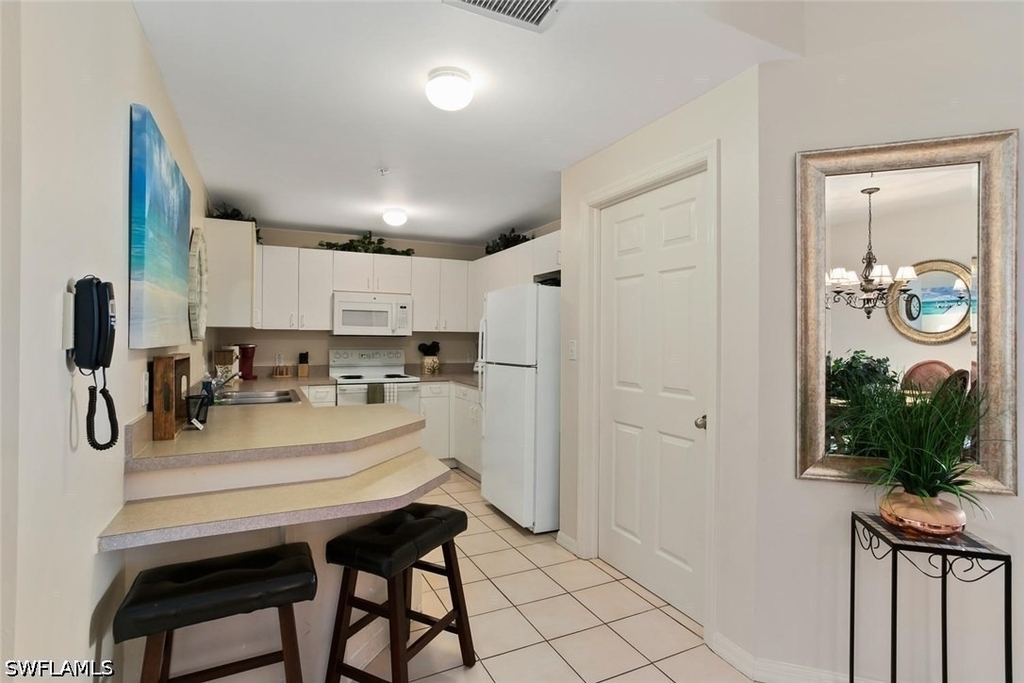 519 Roma Court - Photo 4