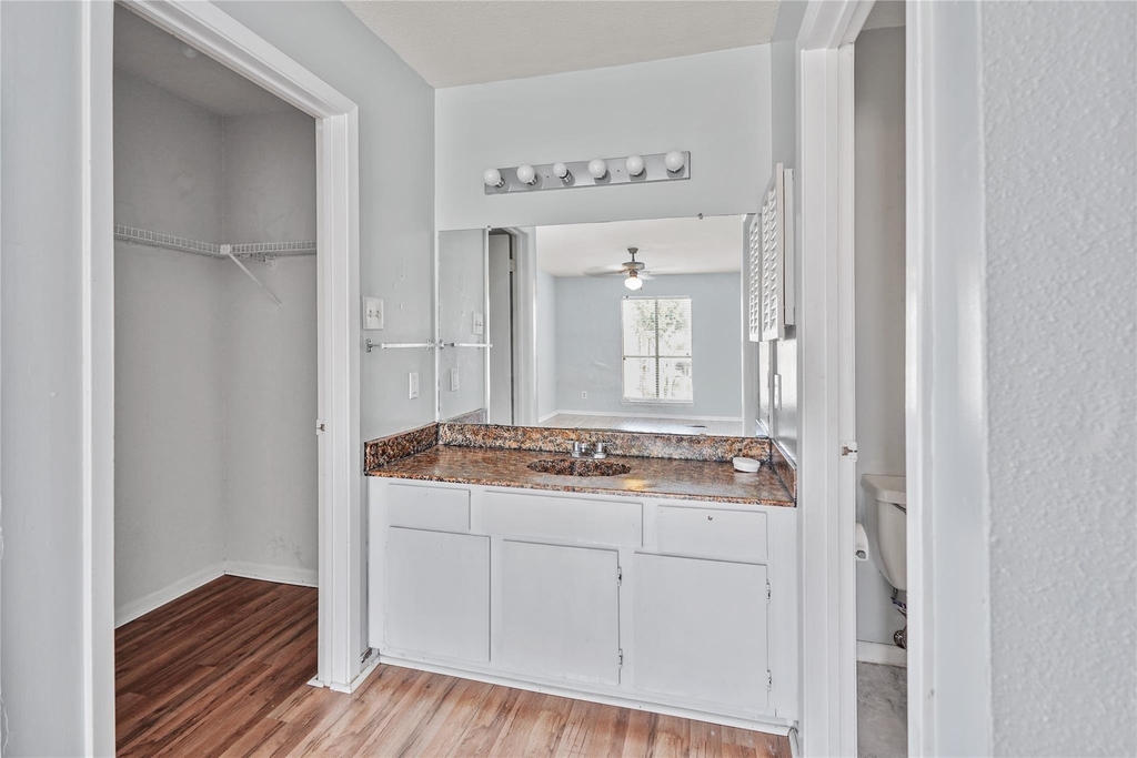 10211 Sugar Branch Drive - Photo 6