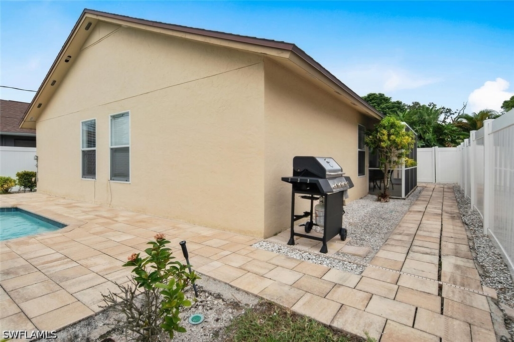 534 96th Avenue N - Photo 13