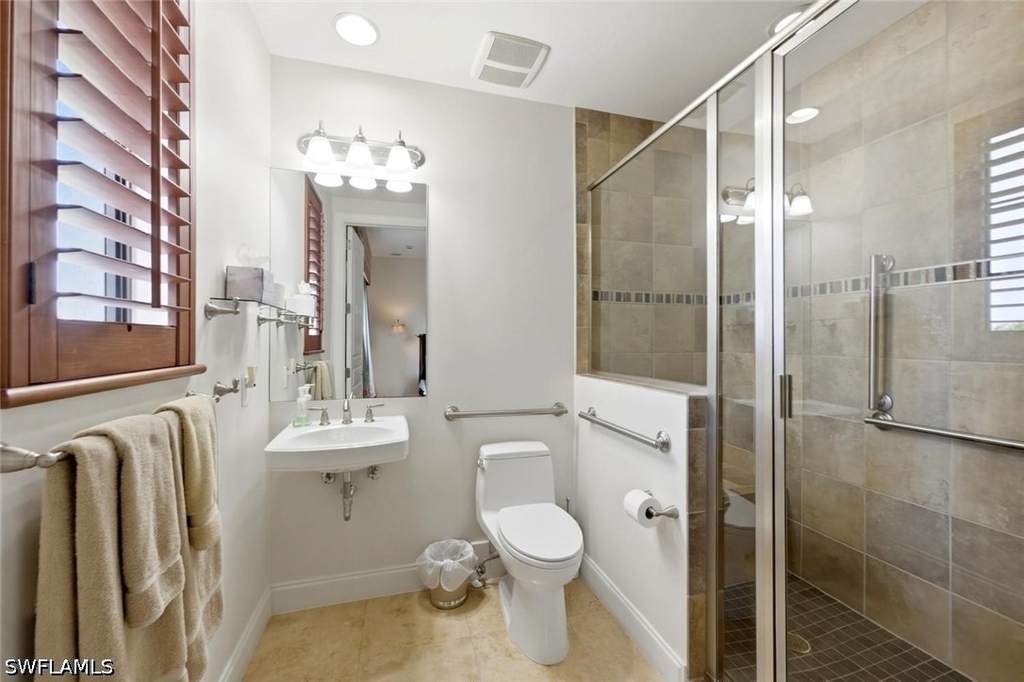 2538 Marquesa Royale Lane - Photo 40
