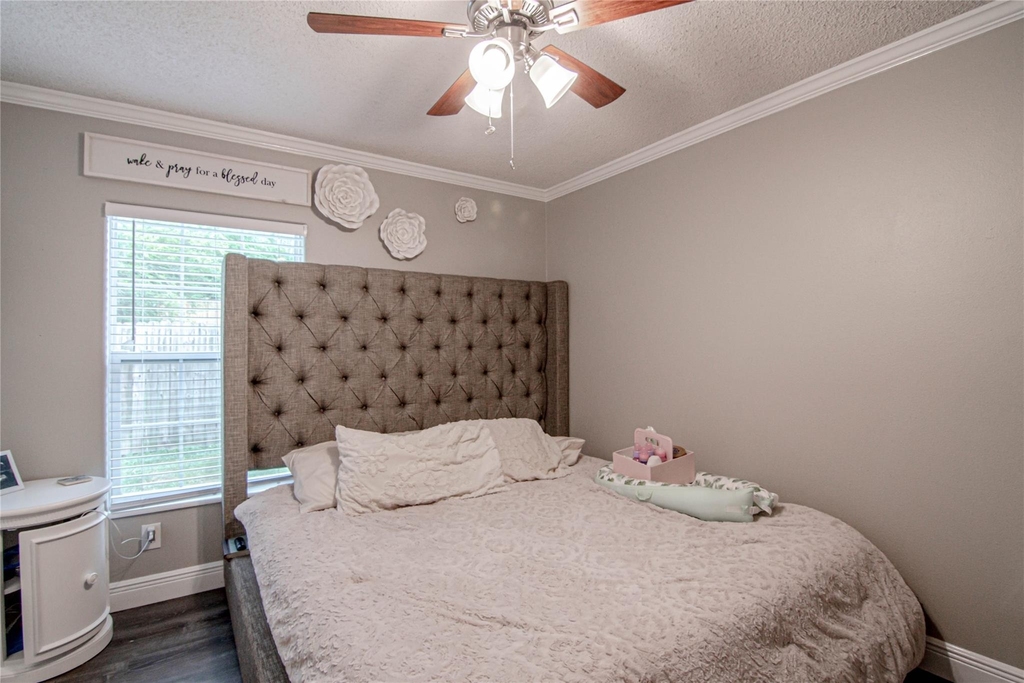 162 Varsity Drive - Photo 10