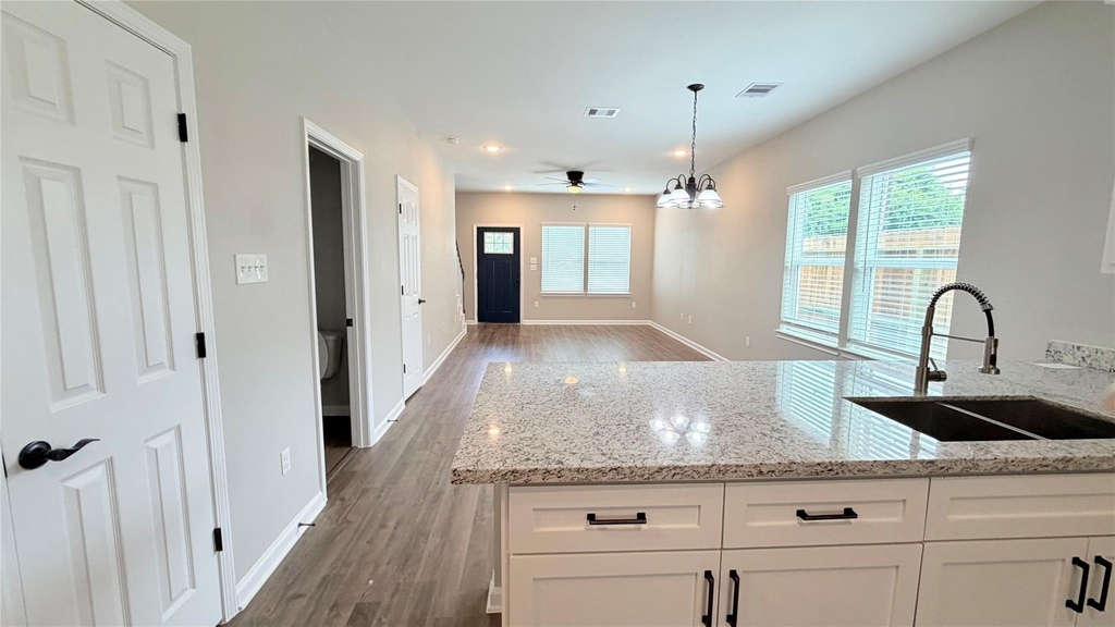 7034 Smilax Street - Photo 3