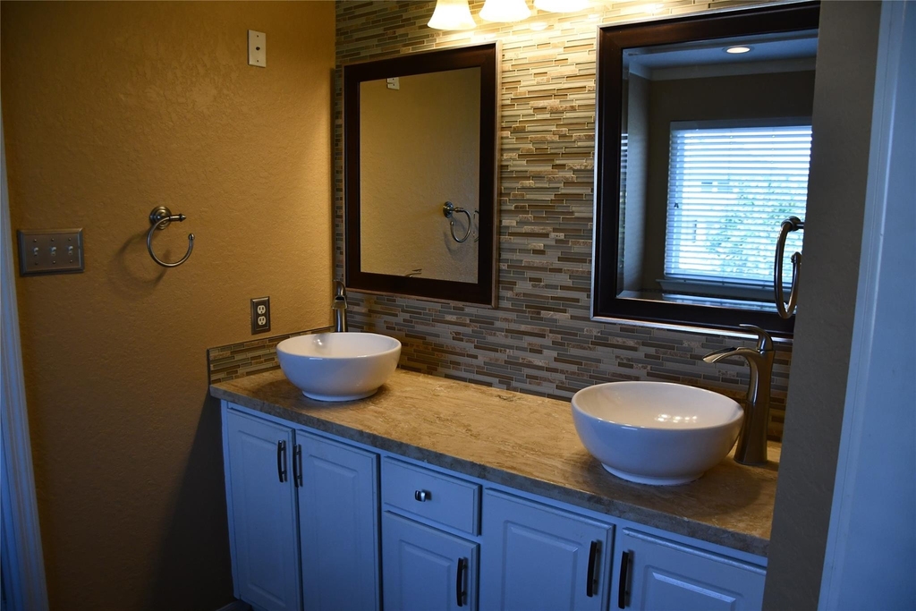 18118 Cypress Valley Lane - Photo 19