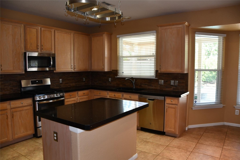 18118 Cypress Valley Lane - Photo 10