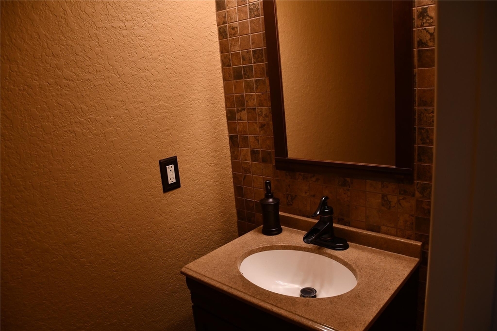 18118 Cypress Valley Lane - Photo 8