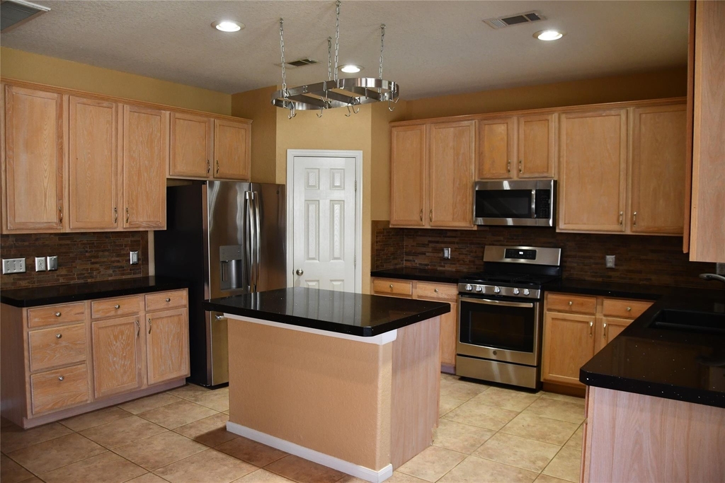 18118 Cypress Valley Lane - Photo 15