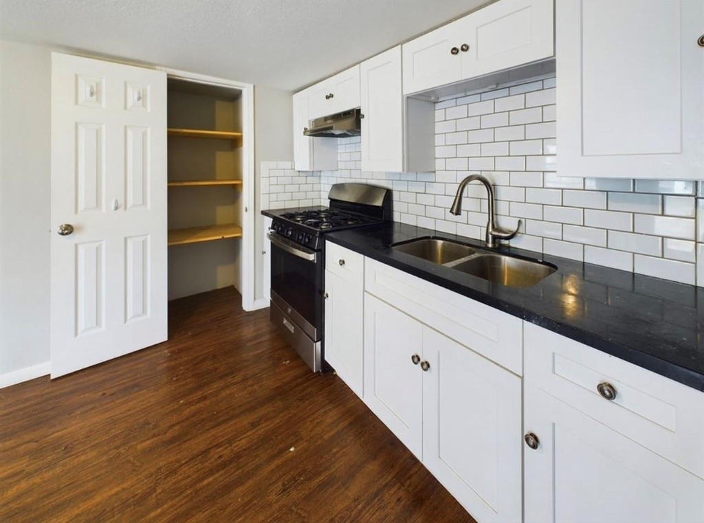607 Enid Street - Photo 4