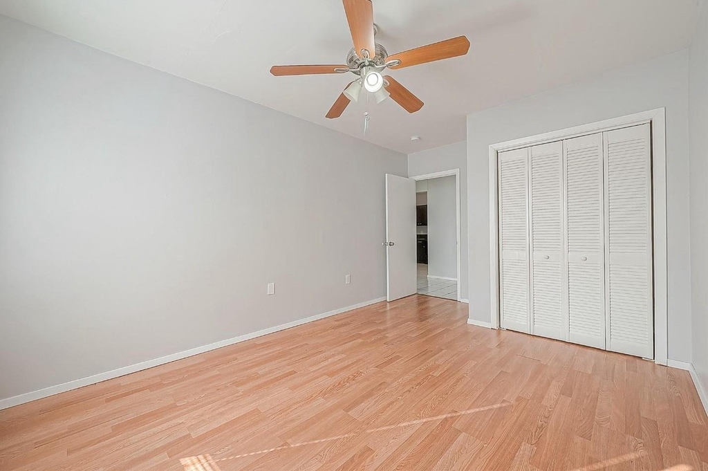4617 Talina Way - Photo 18