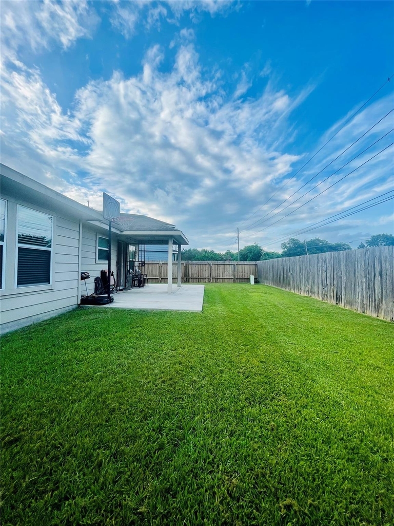 722 Pequin Road - Photo 11