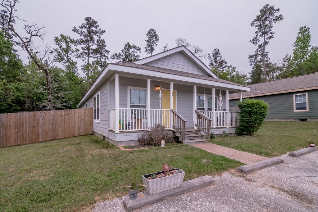 160 Varsity Drive - Photo 1