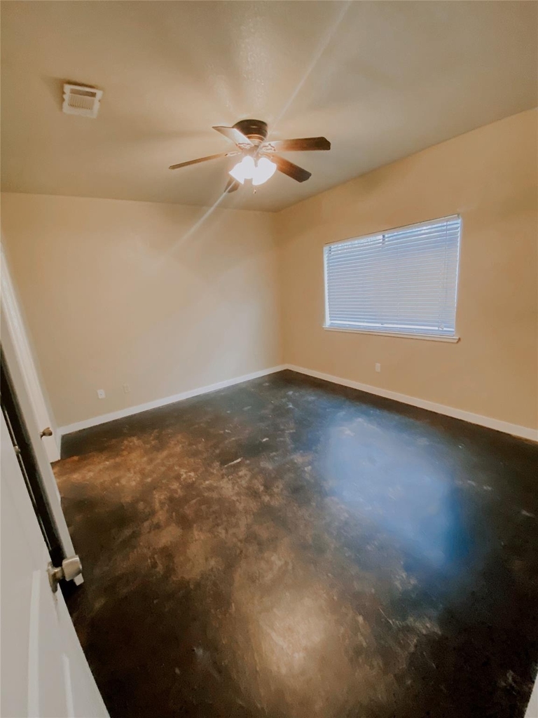 3123 Molly Drive - Photo 5