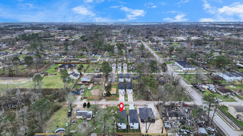 8213 Richland Drive - Photo 3