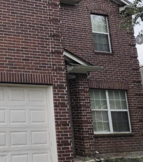 2725 Foster Hill Drive - Photo 4