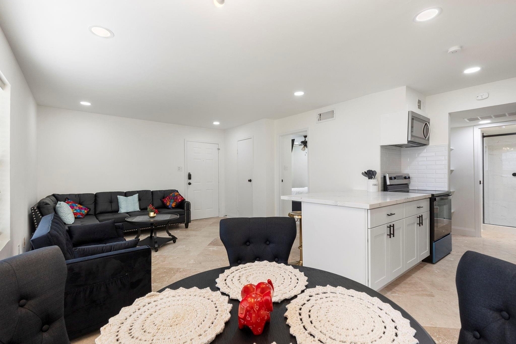 2750 Holly Hall Street - Photo 4
