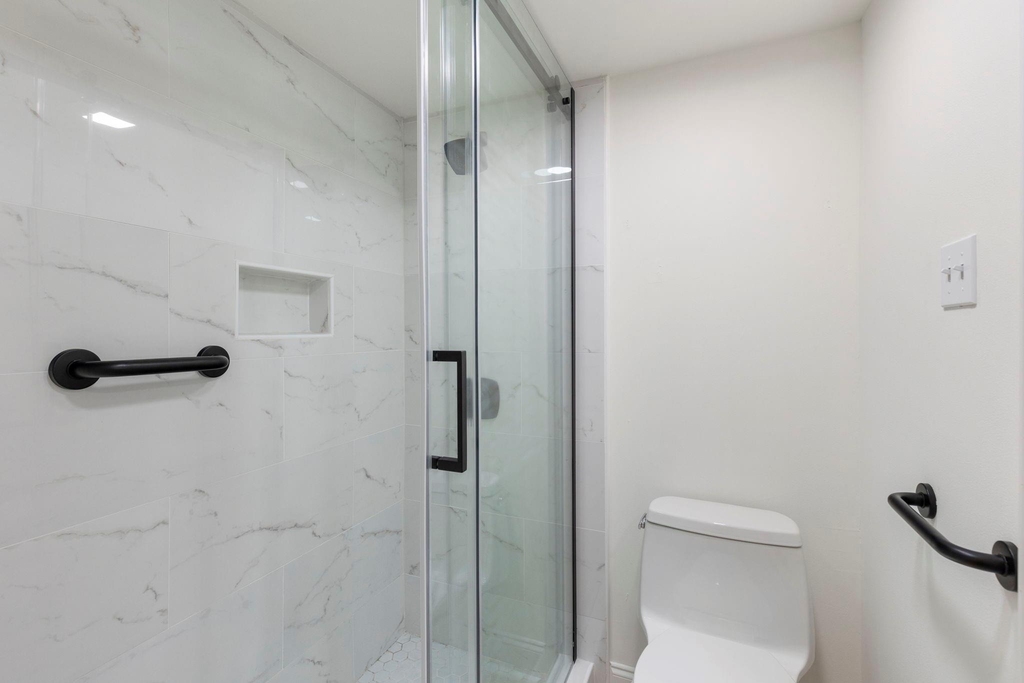 2750 Holly Hall Street - Photo 10